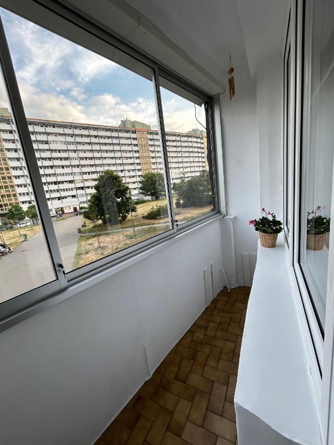 Mieszkanie Przymorze Kolobrzeska Apartment กดัญสก์ ภายนอก รูปภาพ